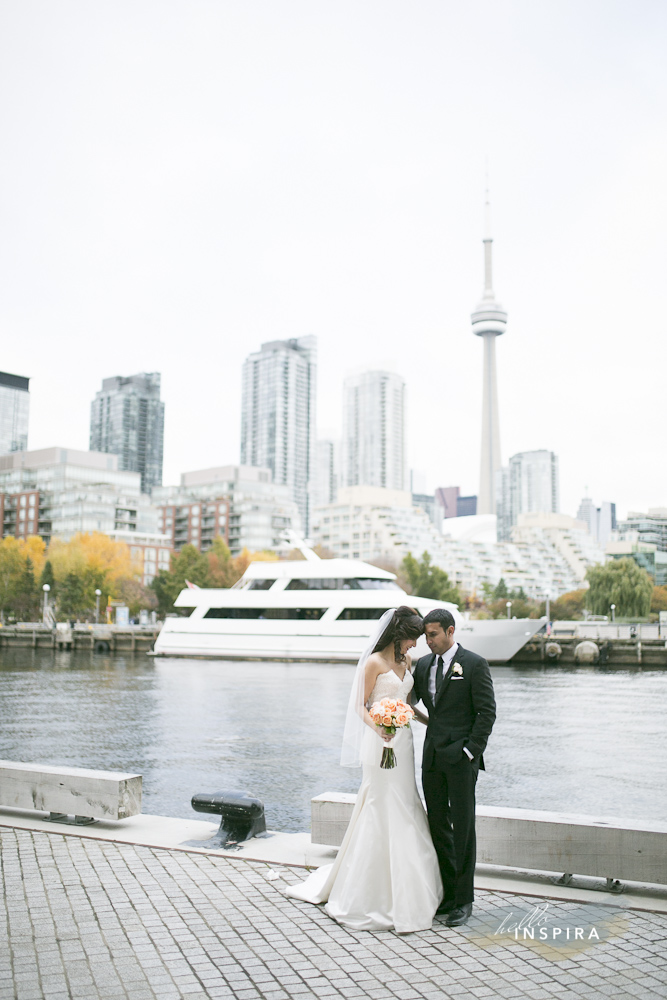 cn tower wedding photo