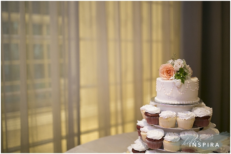 toronto cupcakes wedding cake photo