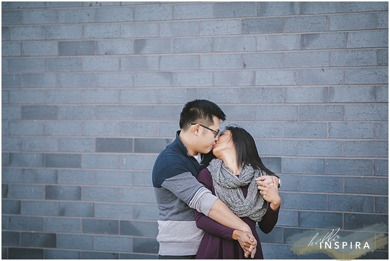 fall engagement photo ideas