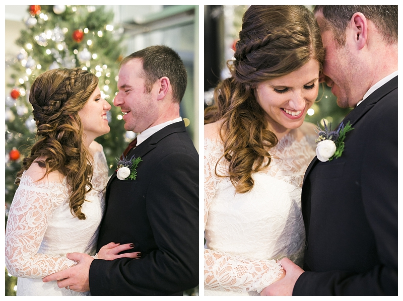 christmas tree wedding photo